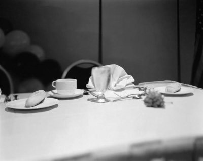 Judith Joy Ross - Farewell dinner for troops, Holiday Inn, Allentown, Pennsylvania, 1990